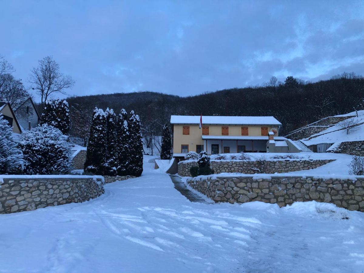 Hotel Judit Vendégház Sümeg Esterno foto