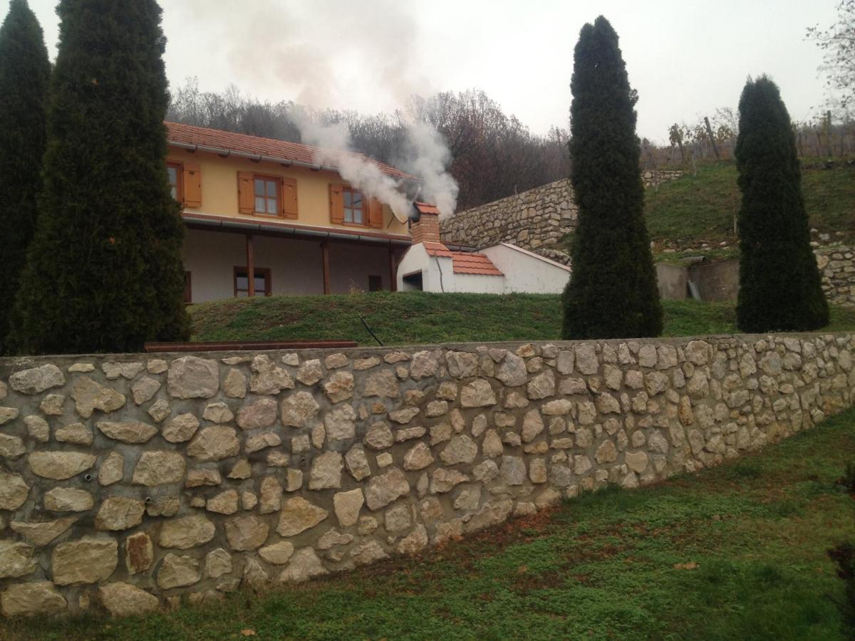 Hotel Judit Vendégház Sümeg Esterno foto